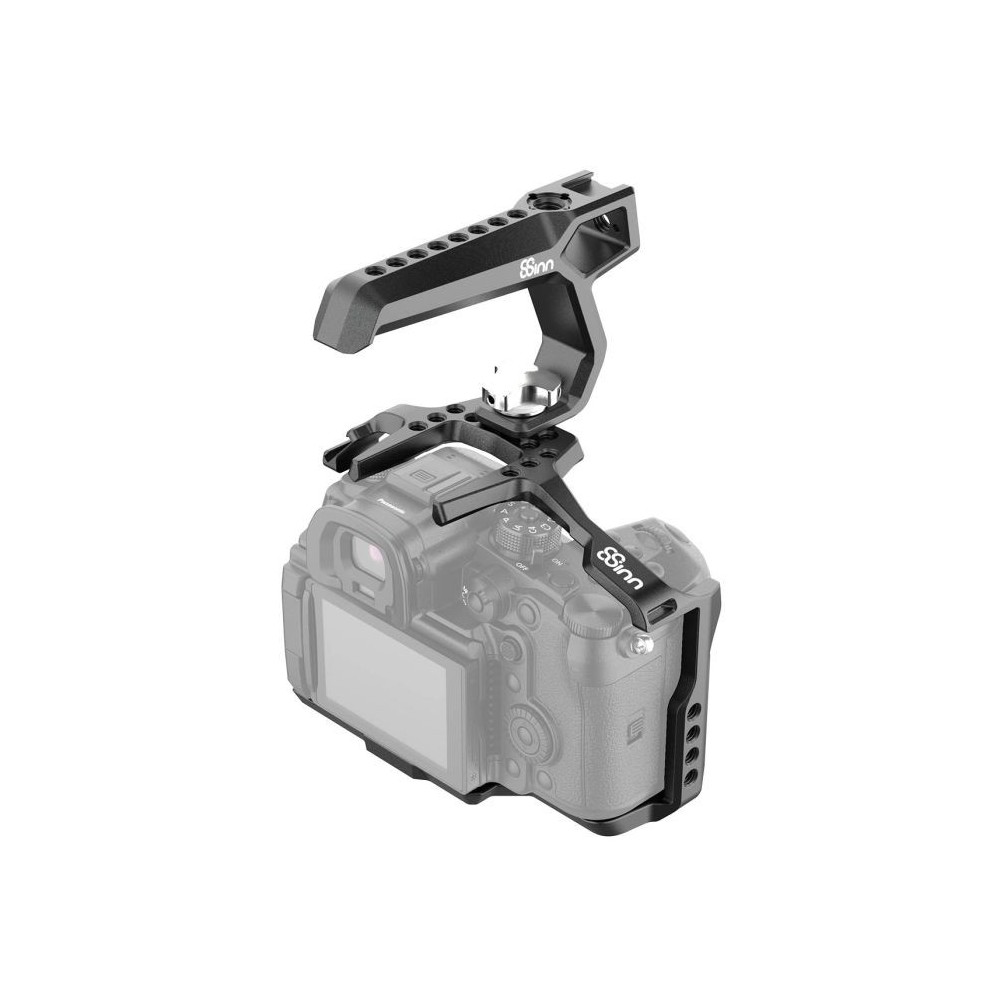 Panasonic GH6 Cage 8Sinn - - Punkty montażowe 1/4" - Punkt ustalający Arri (punkt montażowy 3/8" na górze) - Gwinty M4 (górny