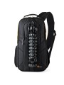 Plecak Slingshot Edge 250 AW Black Lowepro - 
Kompaktowa lustrzanka cyfrowa z dołączonym obiektywem (np. 18-200 mm) plus dodatko