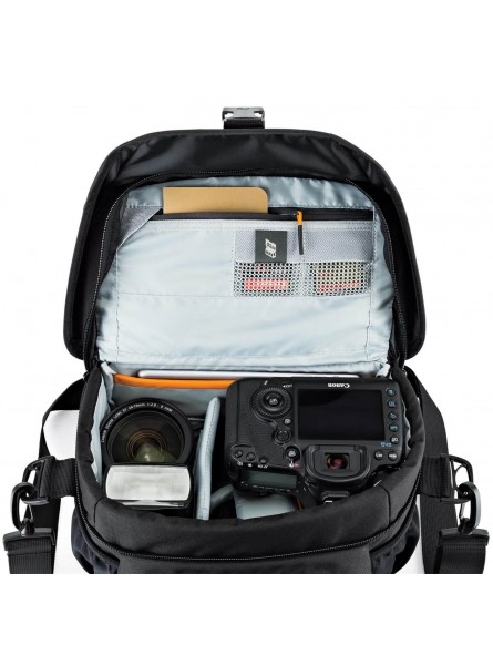 Lowepro Torba Nova 180 AW II Black Lowepro - Pasuje do lustrzanek cyfrowych o głębokości Pro i dołączonego obiektywu 24-105 mm, 