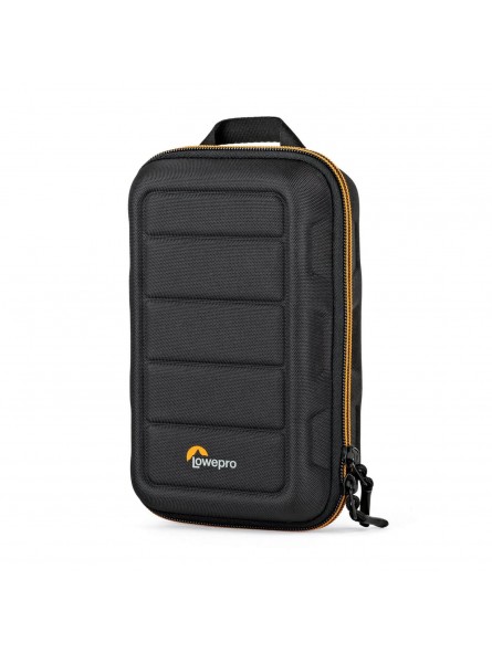 Lowepro Pokrowiec Hardside CS 60 Lowepro - Formowana ciśnieniowo warstwa zewnętrzna EVA FormShell™ zapewnia sztywną ochronę Amor