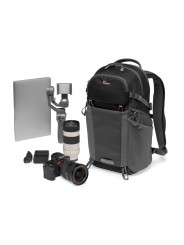 Lowepro Plecak Photo Active BP 200 AW Black/Grey Lowepro - System rozdzielaczy QuickShelf™ otwiera się na 3-poziomową półkę lub 