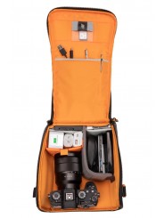 Lowepro GearUp Creator Box L II Lowepro - Przegrody wewnętrzne dostosowują się, aby zabezpieczyć aparat bezlusterkowy i dodatkow