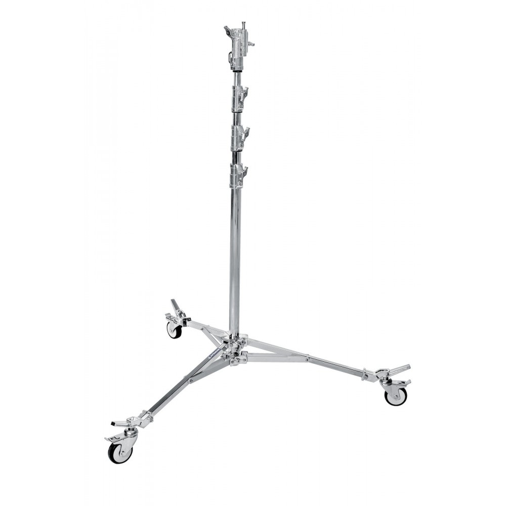 Roller Stand 42 z niską podstawą Avenger - 
Niska podstawa dla dodatkowej stabilności
Nośność: 40 kg
Koła hamujące
Trzy