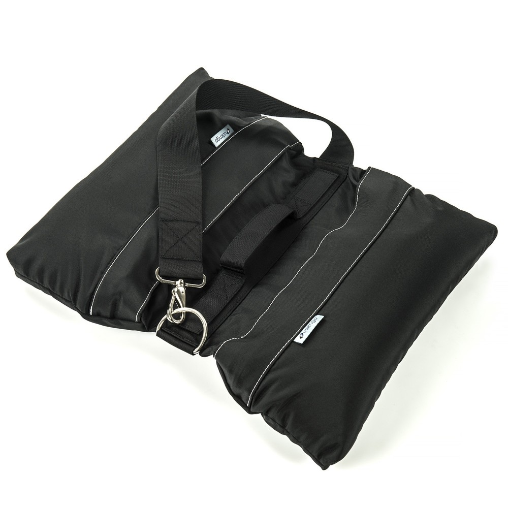Duży worek z piaskiem Udengo 13 kg - Wymiary: 38 cm x 22 cm / 15" x 8,8" Waga: ok. 13 kg (wypełnienie suchym piaskiem)