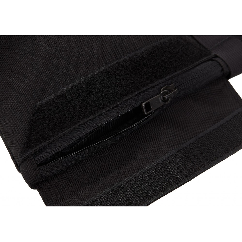 Mały Steel Shot Bag  - Pusty Udengo - Przeznaczony do śrutu stalowego 5-6 kg
Waga: 0,2 kg / 0,44 funta
Tkanina: CORDURA® 1100D
K