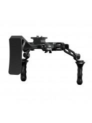Shoulder Rig Kit 8Sinn - Zestaw zawiera:

1 zestaw - 8Sinn 15mm Baseplate + Riser Plate I
2 zestawy - 8Sinn Ramię boczne dla