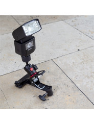 Zacisk sprężynowy zimnej stopki Manfrotto - Wszechstronny, lekki zacisk z wieloma opcjami mocowania
Innowacyjne mocowanie na