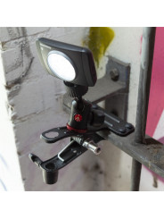 Zacisk sprężynowy zimnej stopki Manfrotto - Wszechstronny, lekki zacisk z wieloma opcjami mocowania
Innowacyjne mocowanie na