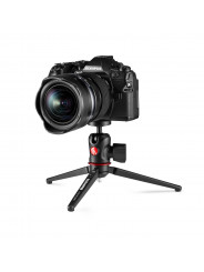 Statyw stołowy z głowicą kulową 492 Manfrotto - lekki, intuicyjny w obsłudze i łatwy do przenoszenia
Aluminiowy korpus zapewnia