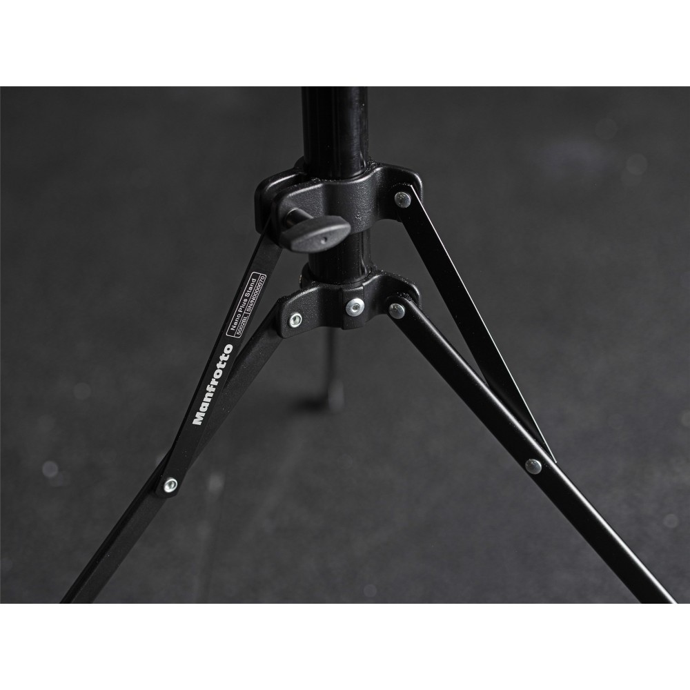 Statyw Nano Plus Manfrotto - imponujący udźwig 4 kgDoskonały do przenośnego sprzętu oświetleniowegoKompaktowa długość po
